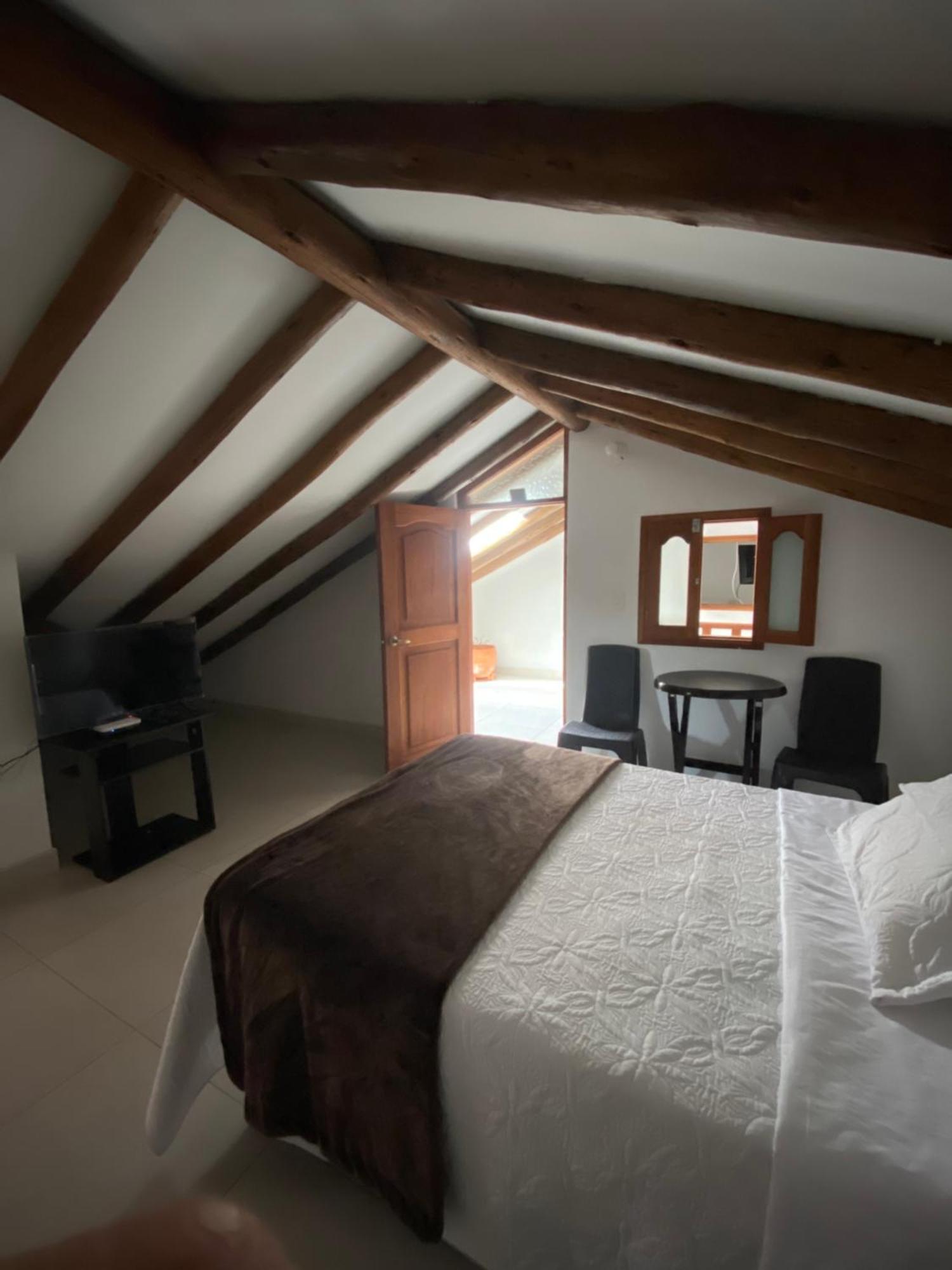 Hospedaje Villa Monica Вилья-де-Лейва Экстерьер фото